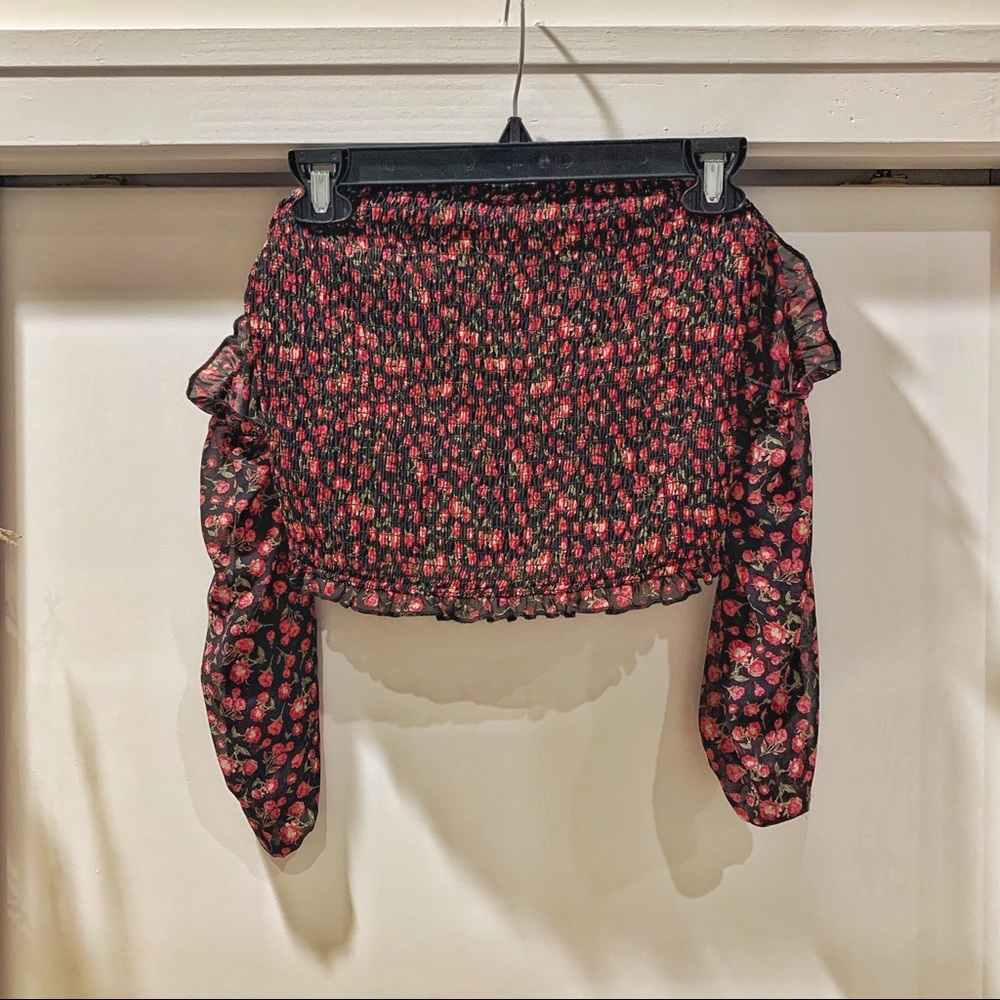NWOT Strapless Crop Top with Sleeves